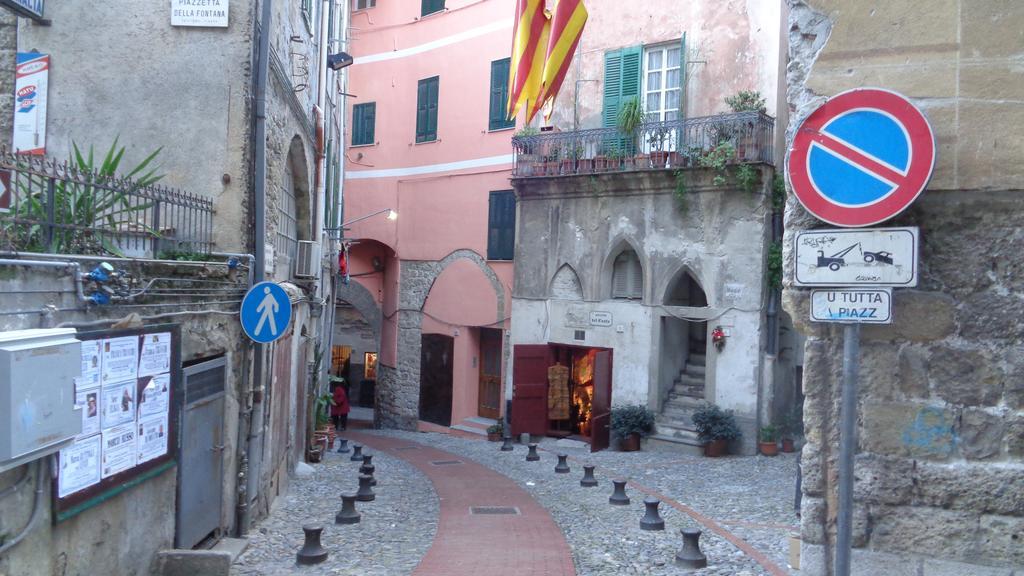 Medieval House Ventimiglia Exterior foto